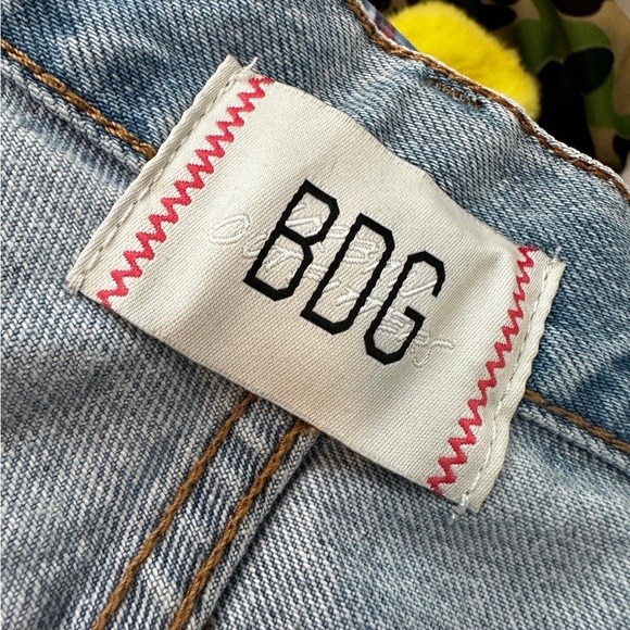 NEW with tags! Urban Outfitters BDG
Painted Jeans, 27 - Picture 4 of 6